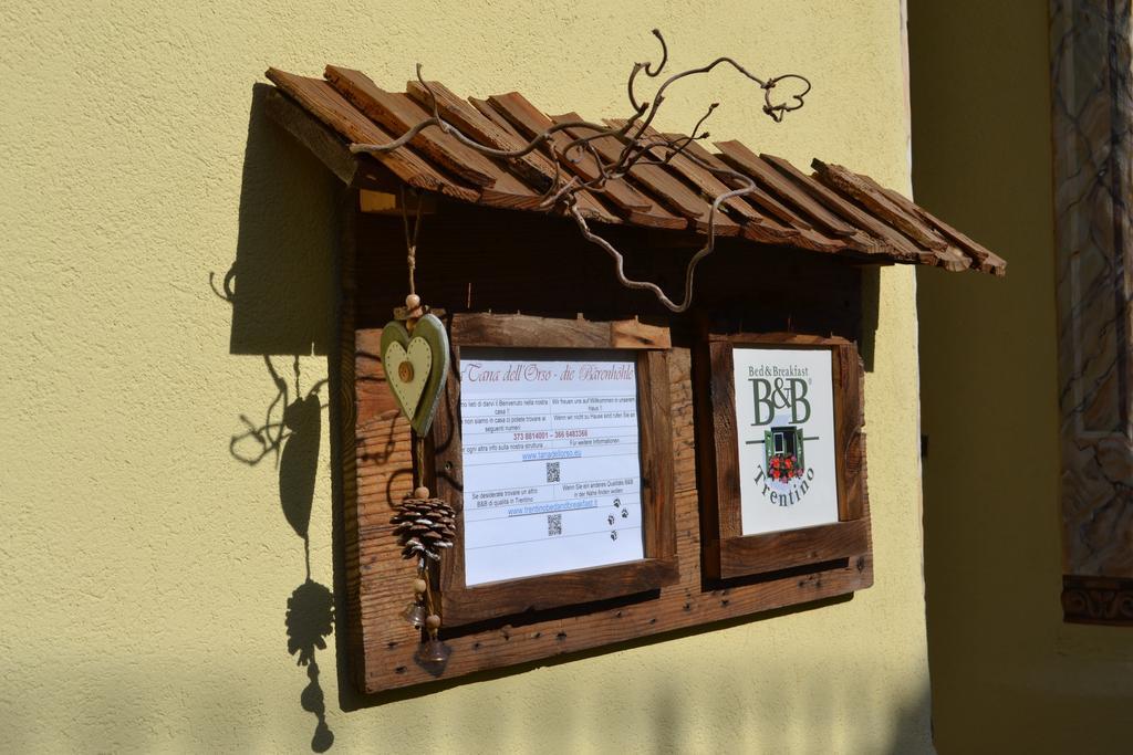 B&B La Tana Dell'Orso - Die Baerenhoehle Кастелло-ди-Фьемме Экстерьер фото