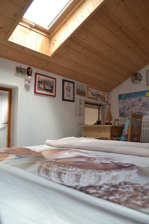 B&B La Tana Dell'Orso - Die Baerenhoehle Кастелло-ди-Фьемме Экстерьер фото